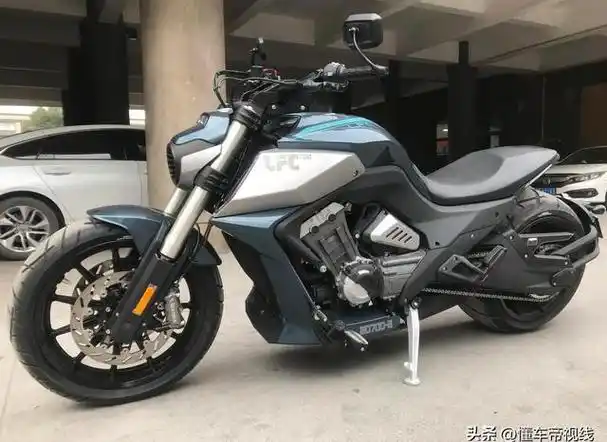 奔达燎700新款来袭,直列四缸动力,4.68万起售!