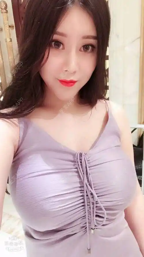 爱惹火的欣的丰胸隆胸日记