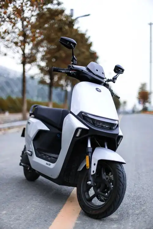 九号电动m95c持续占领京东,天猫销售热榜