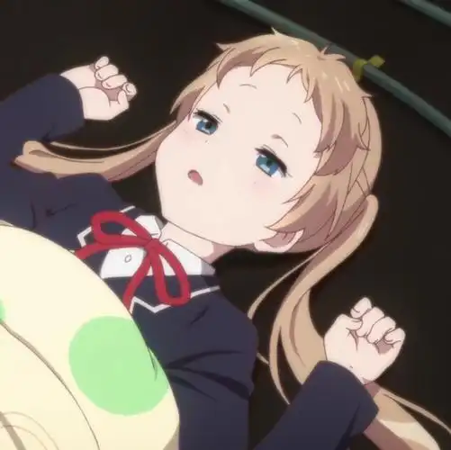 凸守早苗(头像自截)