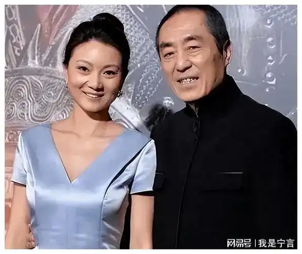 是真的吗张艺谋与妻子的婚姻走到尽头看张艺谋是怎么回应的