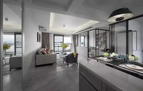 搭配上灰色的抛光地砖,整体都会显得很高档;而搭配灰色亚光砖的话