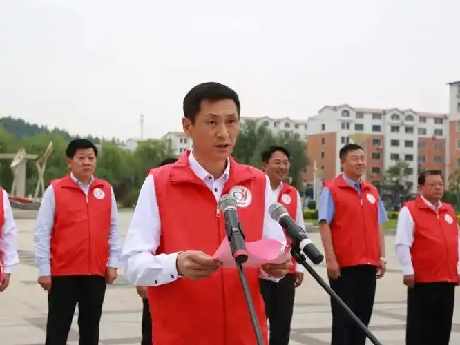 县新时代文明实践志愿服务总队总队长陈旭升致辞盛大启幕柳河县志愿
