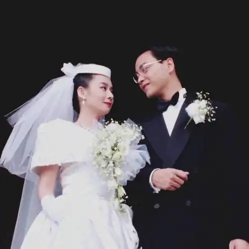 过去41年毛舜筠终于坦白当年为啥拒绝张国荣求婚网友不怪你