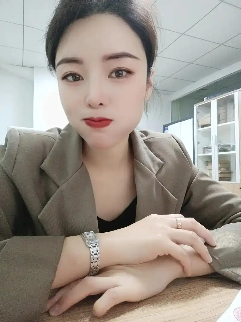 三十岁左右的女人,可爱是真的,成熟是真的,痴情是真的,无情也 - 抖音