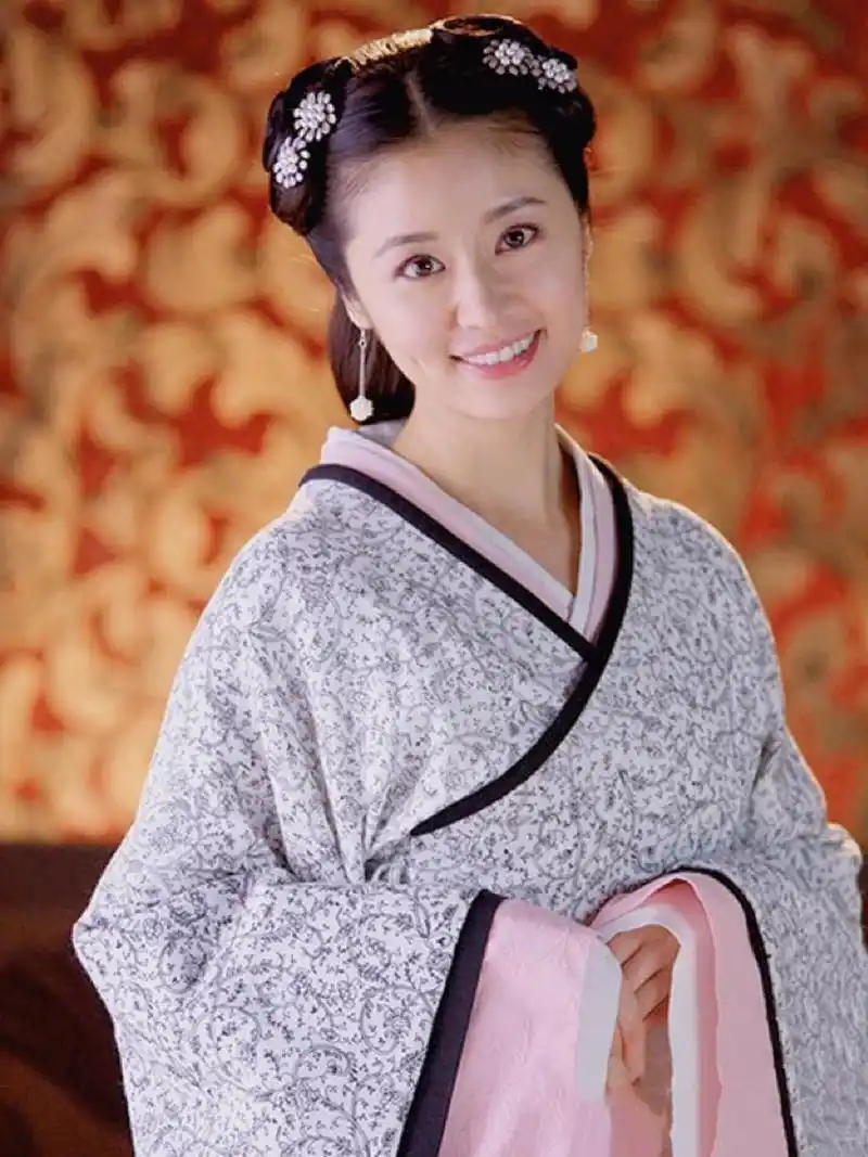 美人心计 | 拒绝恋爱脑的窦漪房   这部剧从美人,服装,采景,演技真的