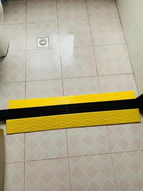 精选门口门槛台阶斜坡垫家用斜坡板扫地机器人爬坡垫室内门坎塑料防滑