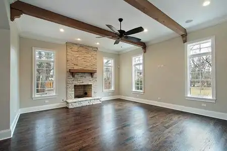 家庭房,天花板木梁照片