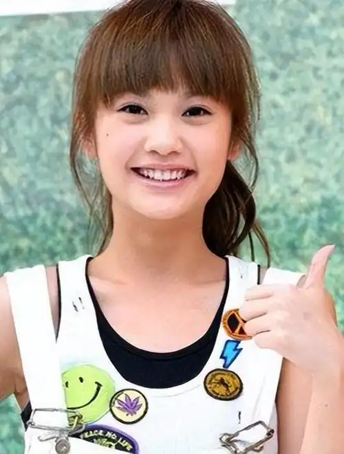 杨丞琳称小时候吃不起海鲜三岁学芭蕾是故意卖惨还是撒谎成性