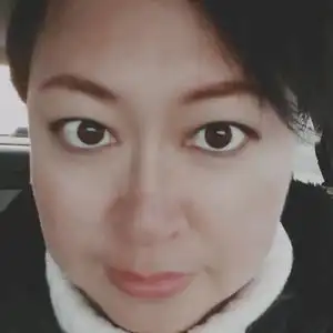 往后余生我陪你77年的老阿姨头像