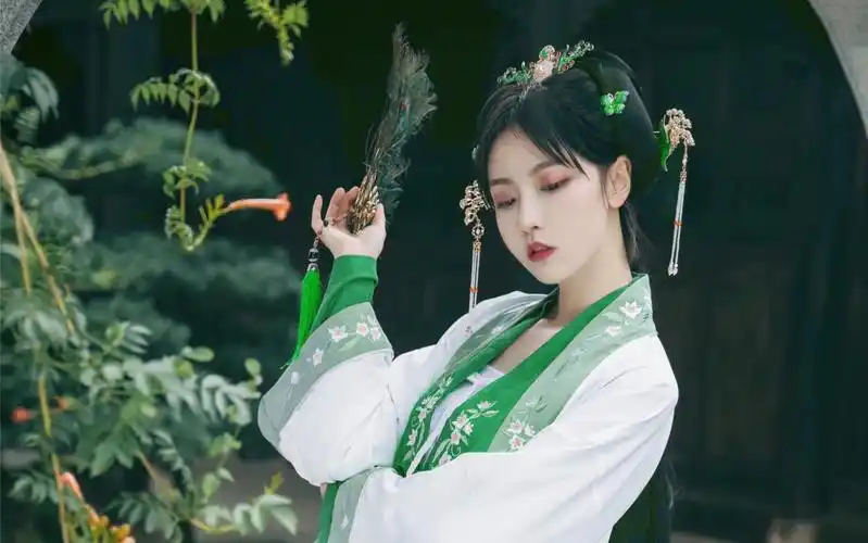 汉服成果_哔哩哔哩_bilibili