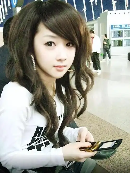 网络红人程琳以前是做什么的(程琳网红鼻祖个人资料及现状)