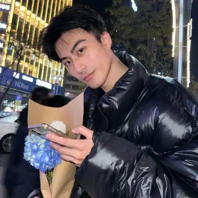 2022男生最好看头像图片气质男头高清真人微信图片大全