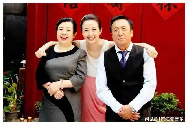 杨童舒:没有刻意隐婚,我不是于和伟的妻子,丈夫只是普通生意人