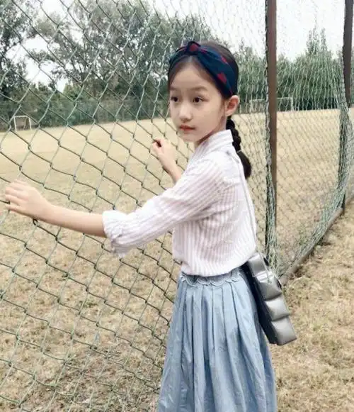 躲过了长大的森碟却没躲过长大的小四月网友是心动的感觉