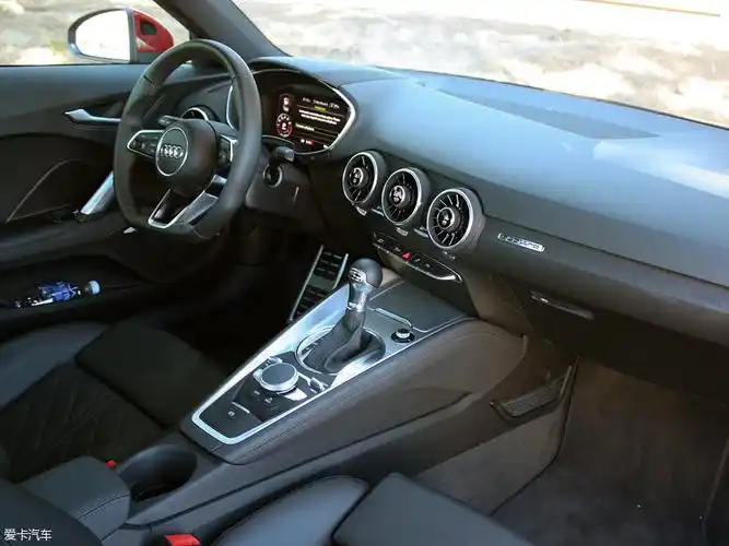 【2015款奥迪tt coupe基本型_中控区_131/836张图片】_汽车图片大全