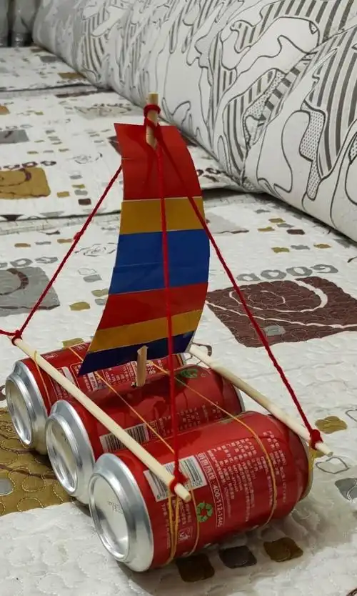 亲子环保手工作品评比在薛家湾民族幼儿园举行,来看看有没有你家宝贝