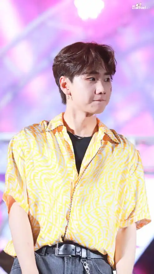 汪苏泷超话71157415#汪苏泷巡演官宣#- 2021/0717    南京