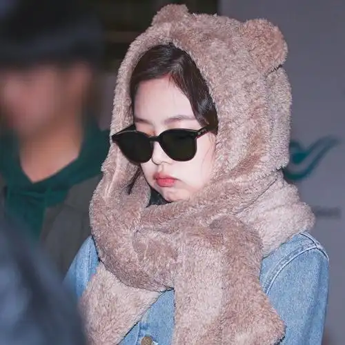 jennie同款金智妮小熊耳朵围巾连帽子一体女秋冬百搭可爱手套保暖