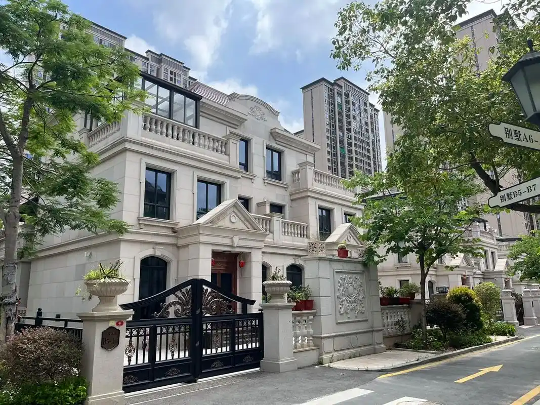 天然大理石奥特曼米黄全屋整装(还原设计效果)#别墅豪宅 #专 - 抖音