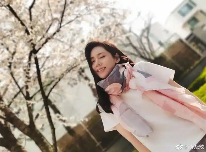 秋瓷炫-doki@腾讯视频:超全的秋瓷炫资讯,视频,粉丝,直播,活动集合