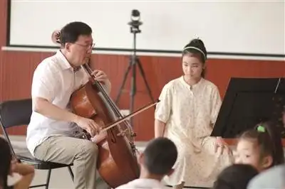 李继武教授在讲课.通讯员供图