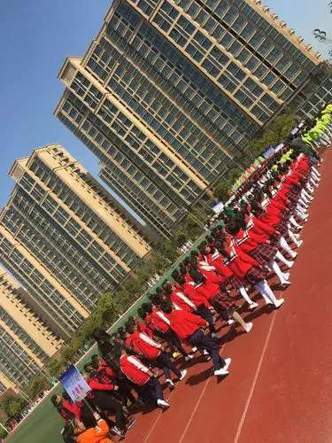 安定小学运动会开幕式 ——一(7)班