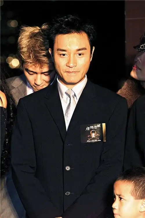 张国荣歌词张国荣歌曲至今影响力巨大精选碟夺ifpi最高销量广东唱片