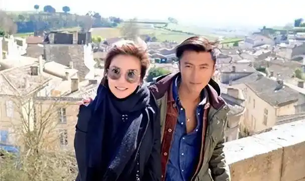 如今才明白,谢霆锋对张柏芝,不是喜欢,而是深爱