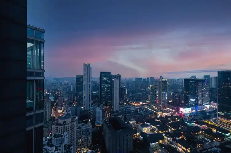 云端cloud·夜景投影度假公寓(太古里店)