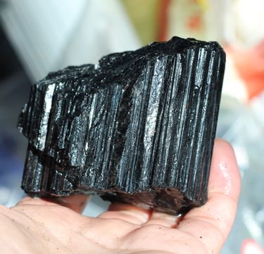 水玉冰魄天然黑碧玺原石黑碧玺原矿摆件手把件把玩托玛琳泡脚