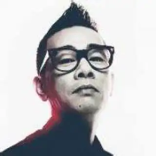 古惑仔陈小春带字图片_陈小春图片霸气带字