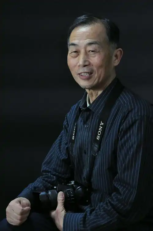 半身人像摄影作业