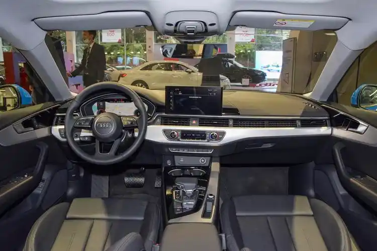 奥迪a5内饰-空间-发动机-易车