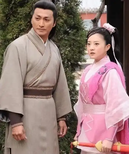 金铭老公真实身份是谁(金铭老公安玉刚个人资料简介)