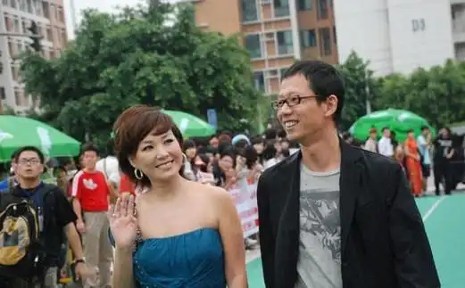 一婚娶史可,二婚娶李静,好友李宗盛说:愿意嫁给他的人都太冒险