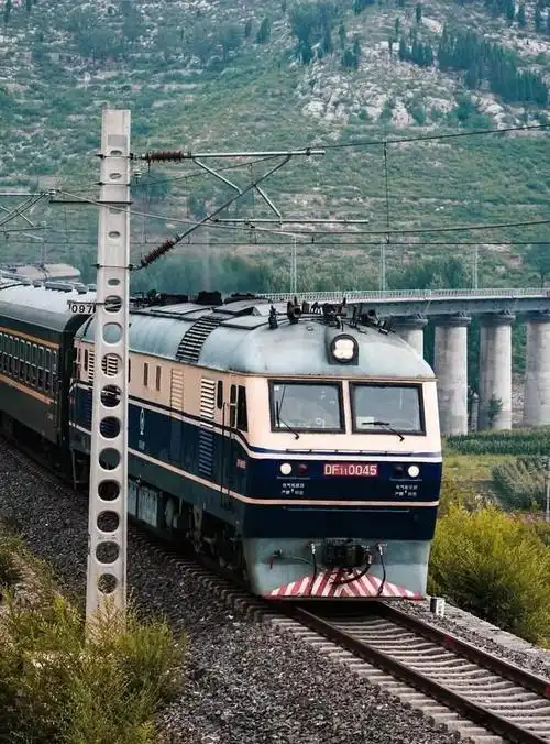 中国最贵的"绿皮火车",票价是飞机票的3倍 k3国际列车怎么买票图4