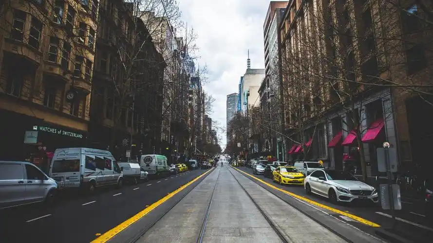 首页 旅游与世界 城市,道路,街道,汽车,建筑物 壁纸 下载 1920x1080