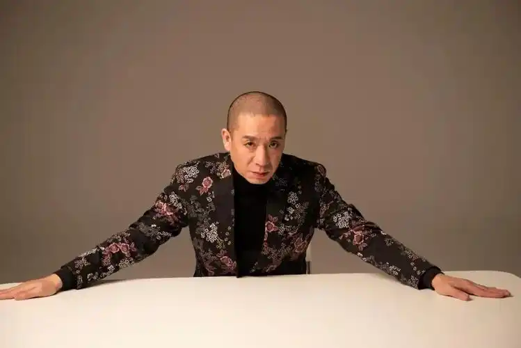 二手玫瑰梁龙我要当导演会有花样年华风雨云的气质