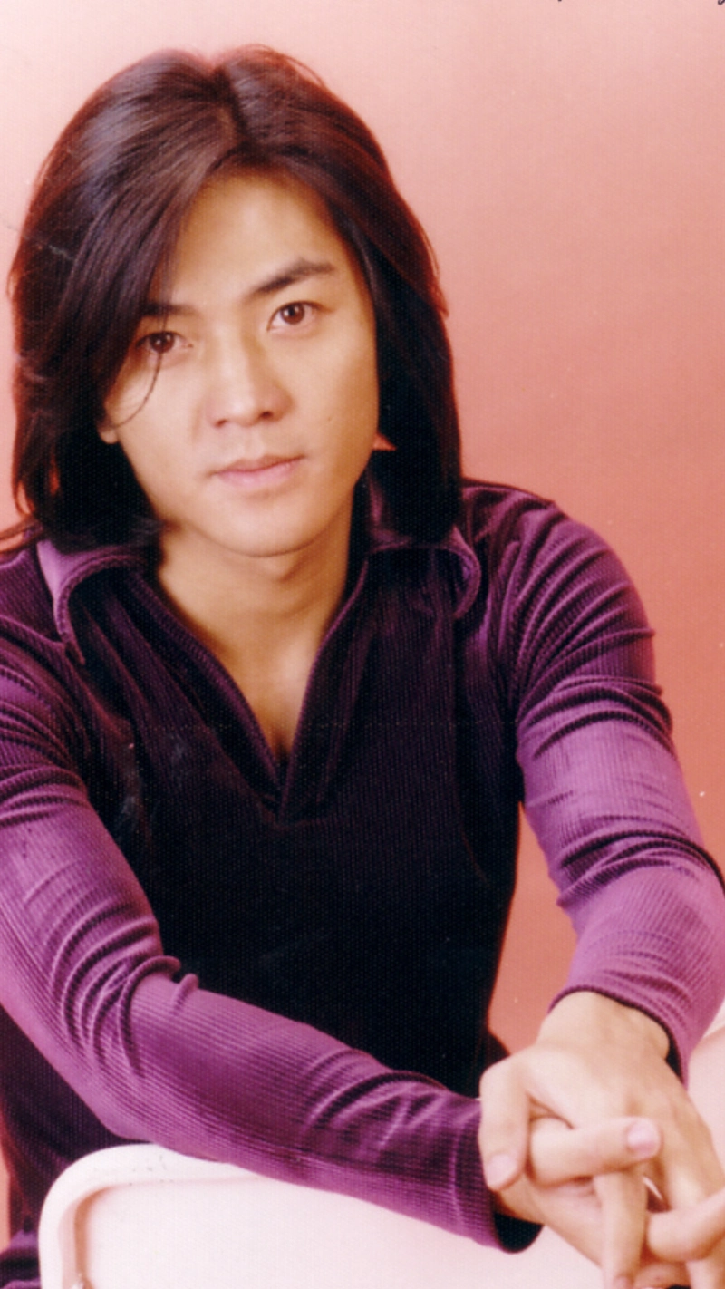 郑伊健巅峰时有多帅,我还是忍不住,多看了几眼