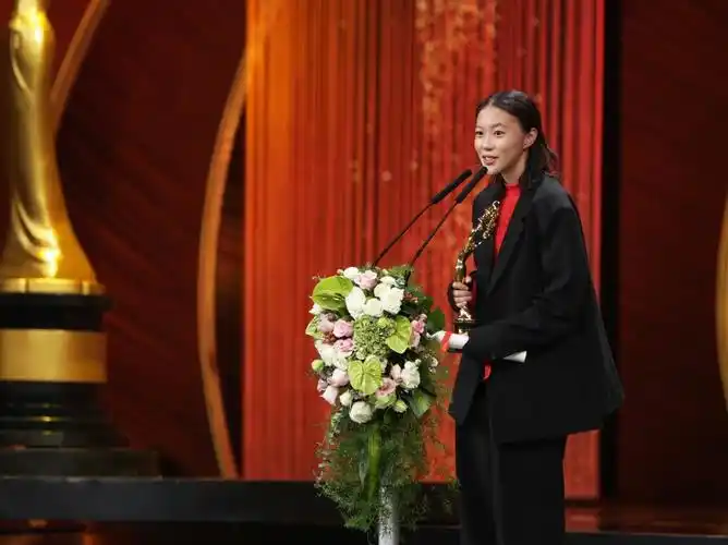 天坛奖揭晓窦靖童电影首秀获奖音乐影视两开花