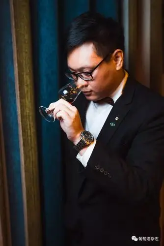 周家豪:wset diploma一路直通,他究竟有何过人之处?