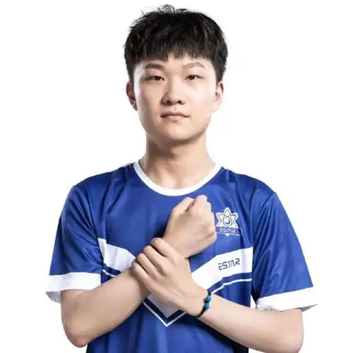 叮当猫(图源:新浪微博)estar-叮当猫个人账号发文称:我们很悲伤也很