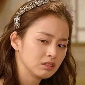 《我的公主》金泰熙美发造型 发饰不可少(组图)