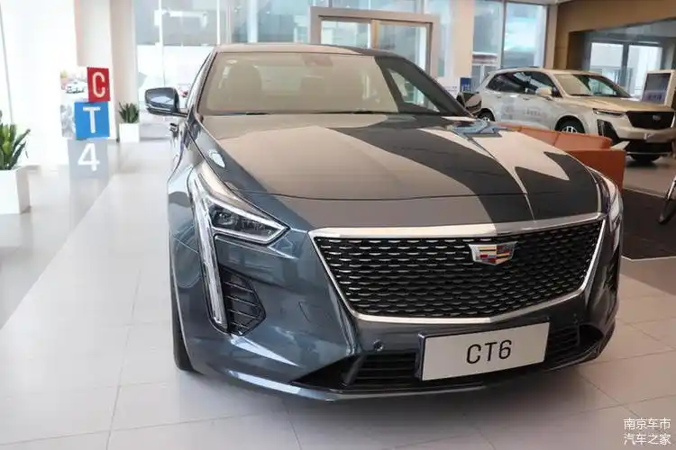 2022款凯迪拉克ct6到店实拍,气场强大,豪华感强,配2.