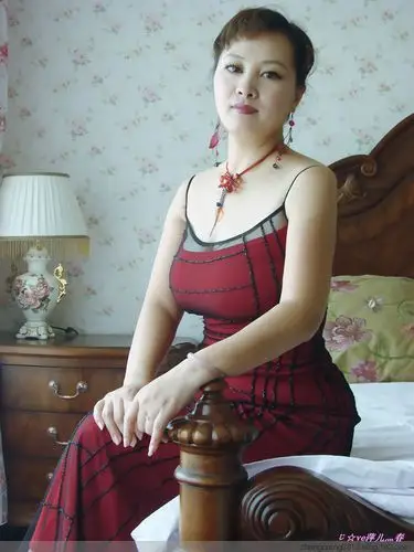 徐娘半老风韵犹存 - zhangqiang6813 - 博风雅韵的趣味博客