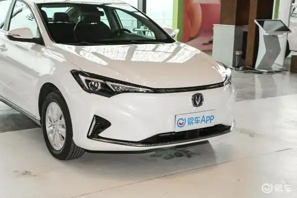 [小鲨帮选车]长安汽车·新能源逸动ev外观很沉稳大气 长安果然没有