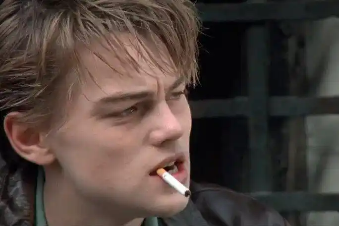 张国荣抽烟这么火那我来个小李子抽烟小李子颜值巅峰期