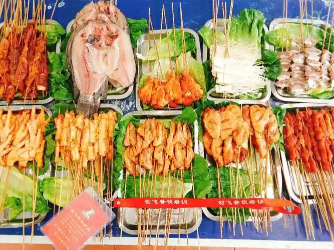 昆明哪家烧烤好吃 傣味烤鱼在哪学