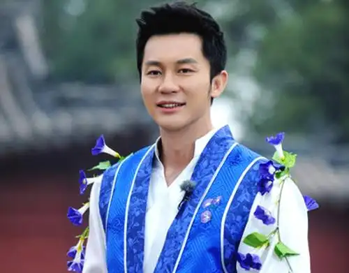 《奔跑吧兄弟》今晚开播 七人顶水挑战鹿晗献首秀